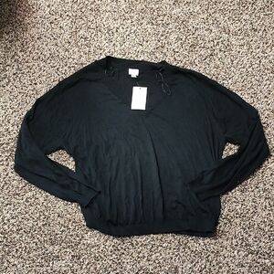 A New Day | Black Thin V-Neck Long Sleeve Top